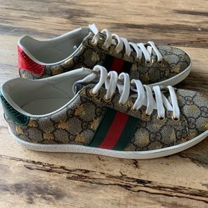 Gucci Ace gg Supreme Bees Sneakers